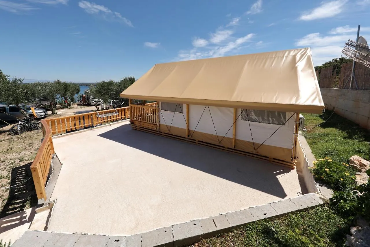 Naturist Camping Fkk Sovinje, Island Pasman - Mobile Homes & Glamping Tents Tkon