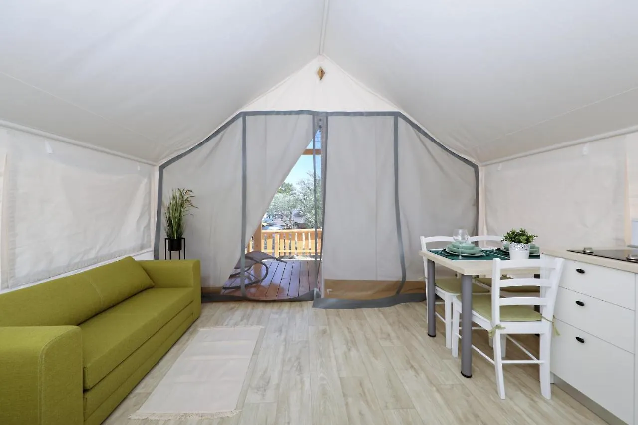 Campsite Naturist Camping Fkk Sovinje, Island Pasman - Mobile Homes & Glamping Tents Tkon
