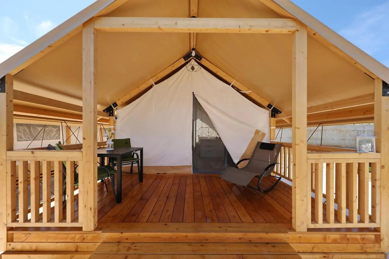 Campsite Naturist Camping Fkk Sovinje, Island Pasman - Mobile Homes & Glamping Tents Tkon
